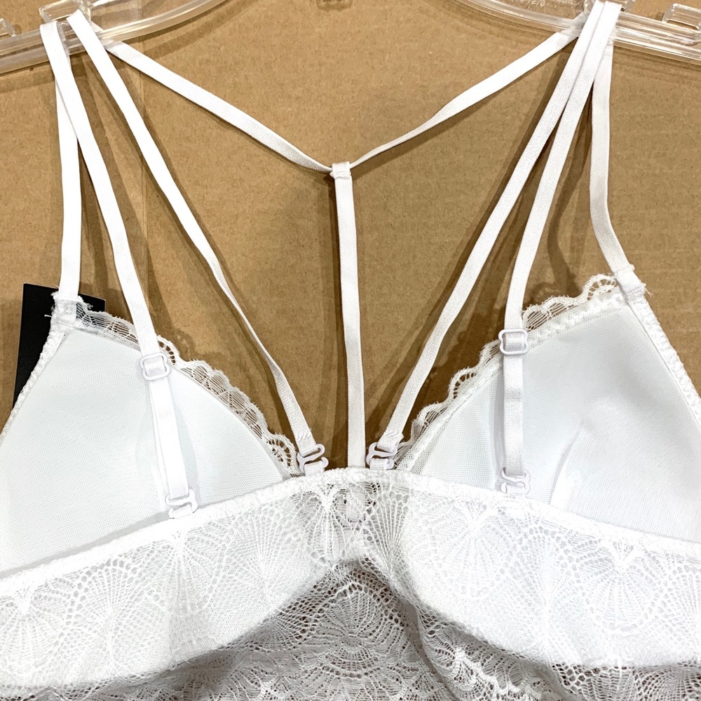 Lace White Padded Pull Over Bralette - Picture 5 of 8